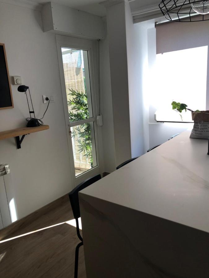 Cosmevixia Apartment โอว์เรนเซ ภายนอก รูปภาพ